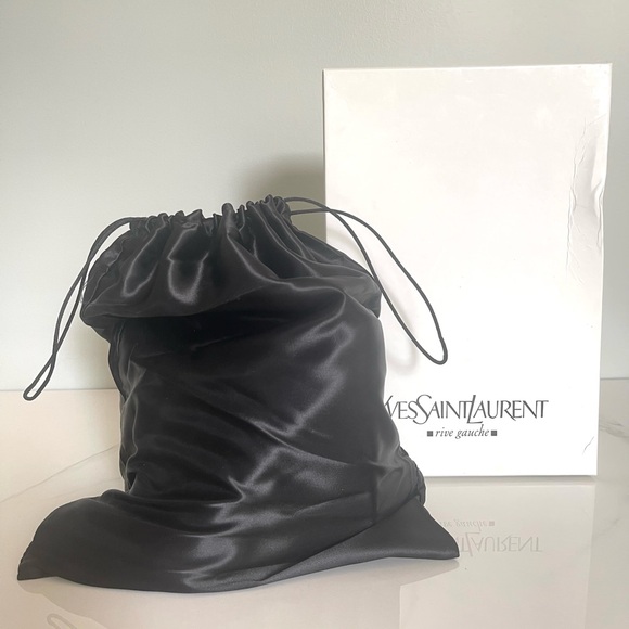 AUTHENTIC YSL OXFORD HEELS - Picture 7 of 11